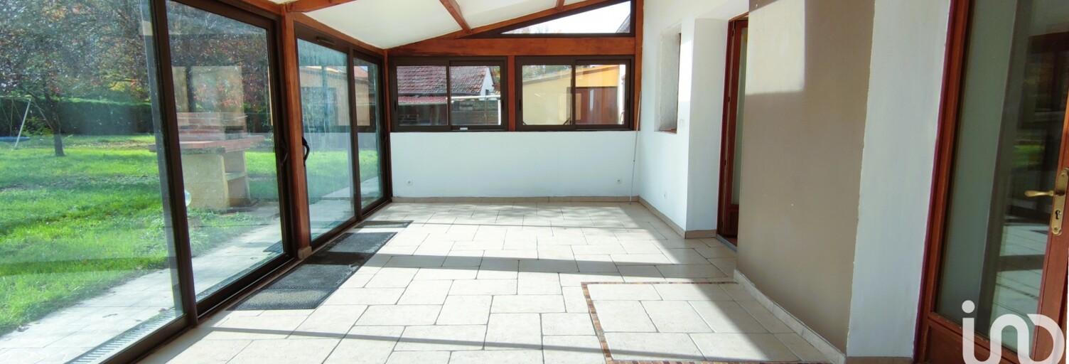 Maison 8 Pièces 170 m² à vendre à Feux (18300)