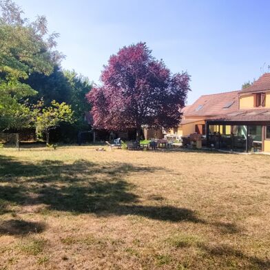 Maison 8 pièces 149900 €