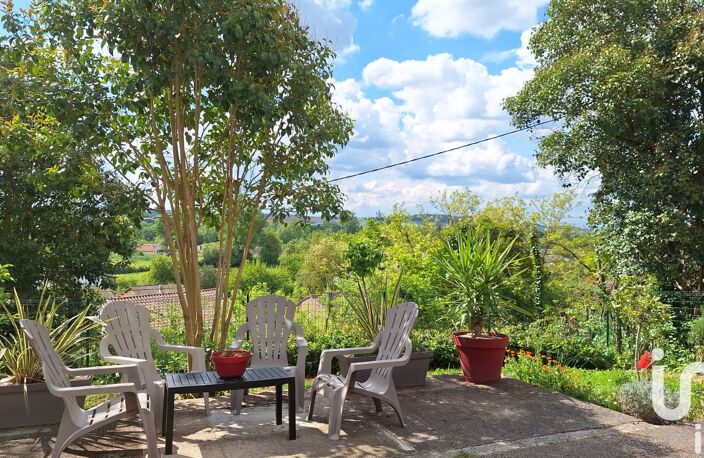 Vente Maison/villa 6 pièces — photo 2