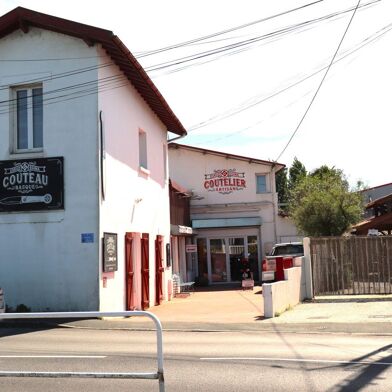 Commerce  892000 €