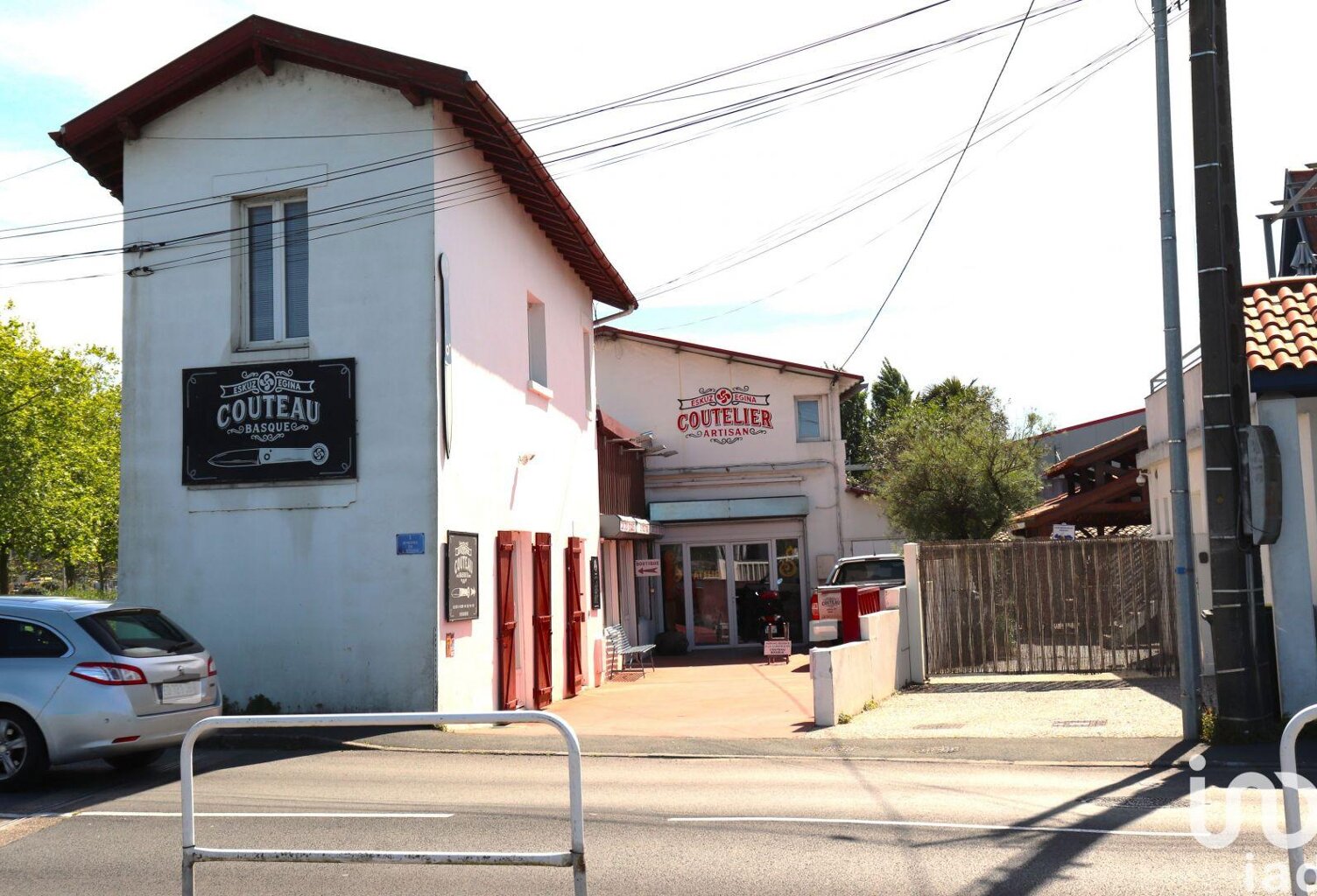 Vente Murs commerciaux 400 m&sup2; — photo 1