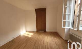 Immeuble  95 m² à vendre à Montbron (16220)