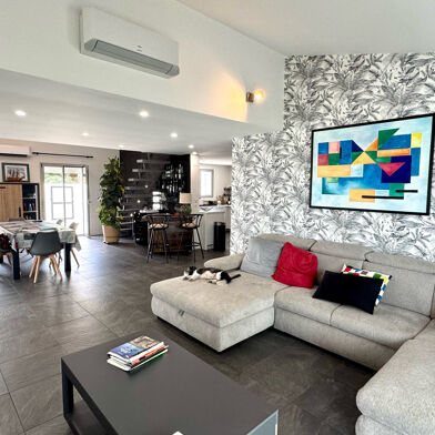 Maison 3 pièces 560000 €