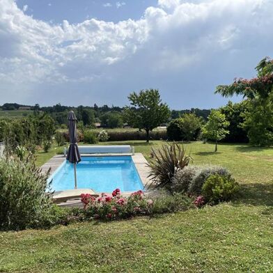 Maison 4 pièces 250000 €