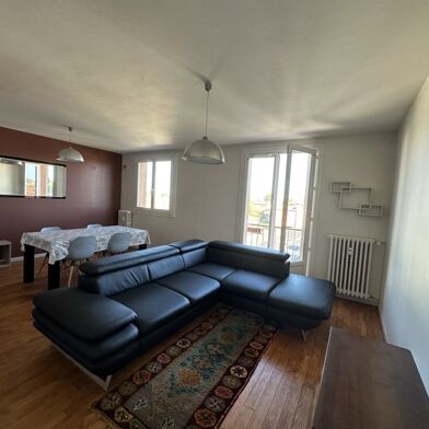 Appartement 3 pièces 108600 €