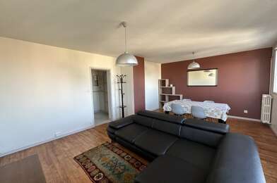 Appartement 3 pièces 108600 €