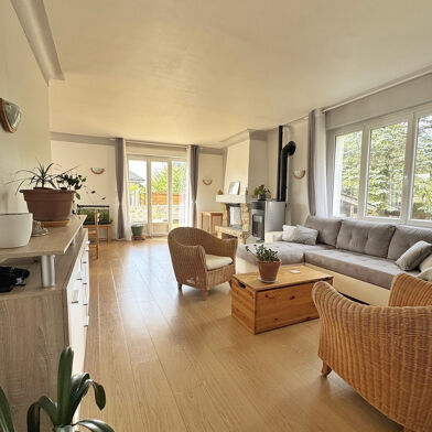 Maison 6 pièces 280000 €