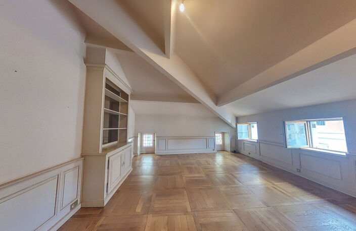 appartement type 3  de 112.25 m2 + cave voutée 40 m2 — photo 4