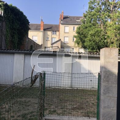 Immeuble  281000 €