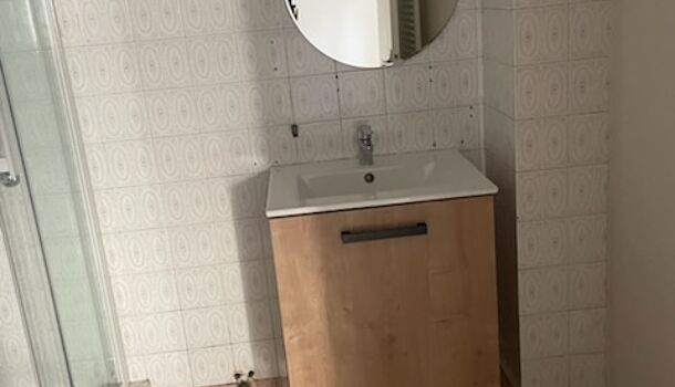 Appartement 1 pièces  à louer Marcillac-Vallon 12330