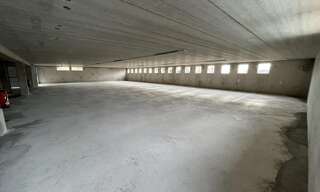 Garage   m² à louer à Ajaccio (20090)