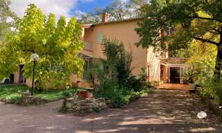 Maison 5 Pièces 150 m² à louer à Le Tholonet (13100)