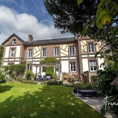 Maison 8 pièces 493000 €