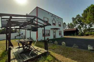 property.type.service  676000 €