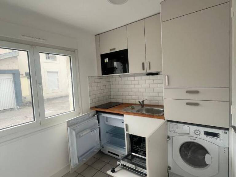 Appartement À Louer — photo 1