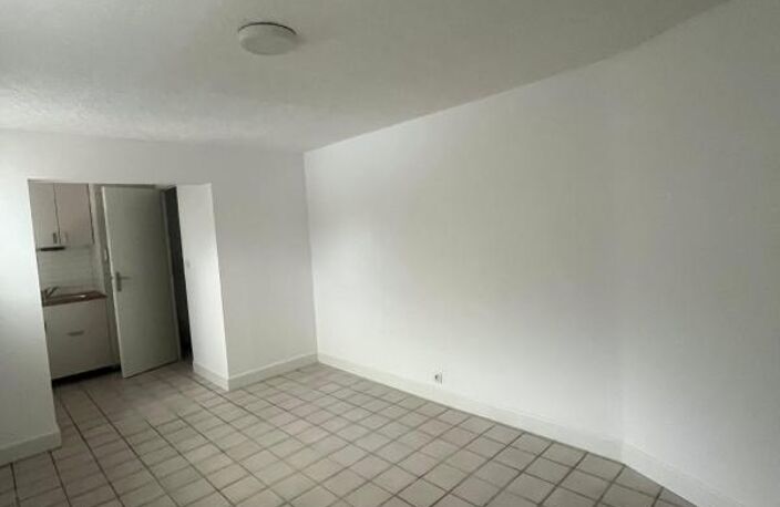 Appartement À Louer — photo 3