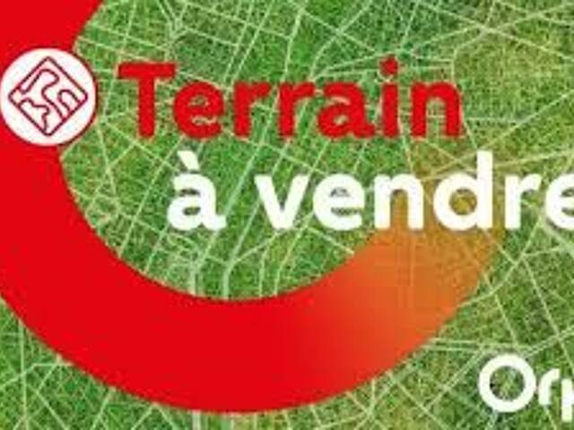 Terrain constructible - 906 m² — photo du bien