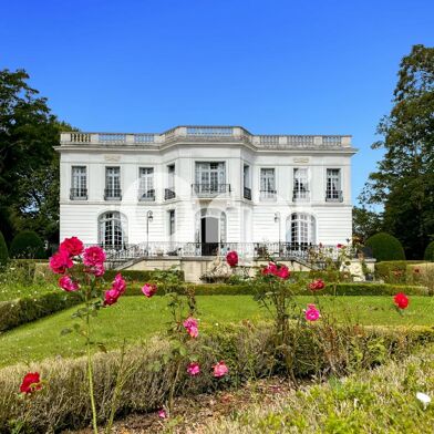 Maison 9 pièces 2050000 €