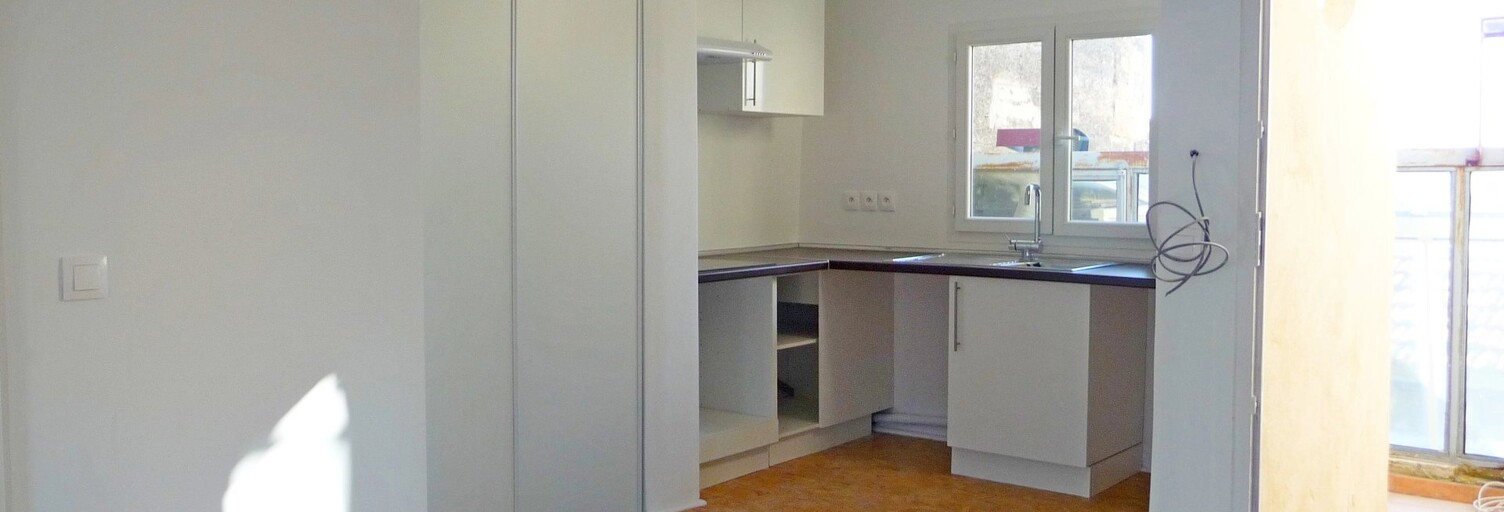 Appartement  19 m² à louer à Uzès (30700)