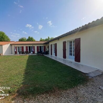 Maison 7 pièces 212000 €