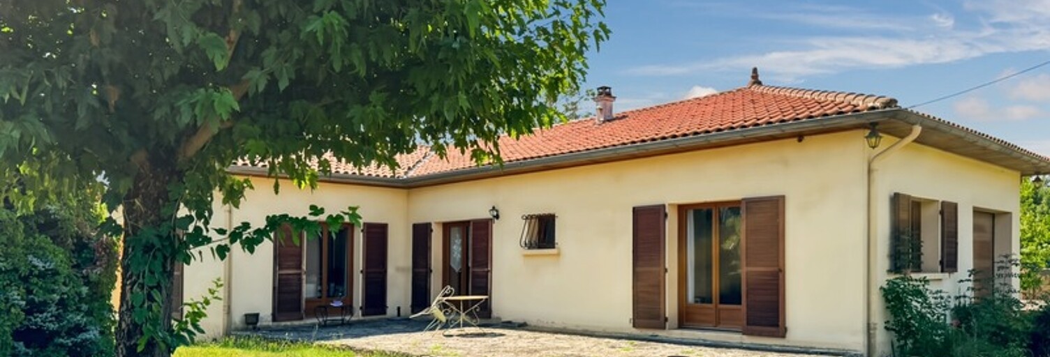 Maison 5 Pièces 115 m² à vendre à Saint-Jean-de-Galaure (26240)