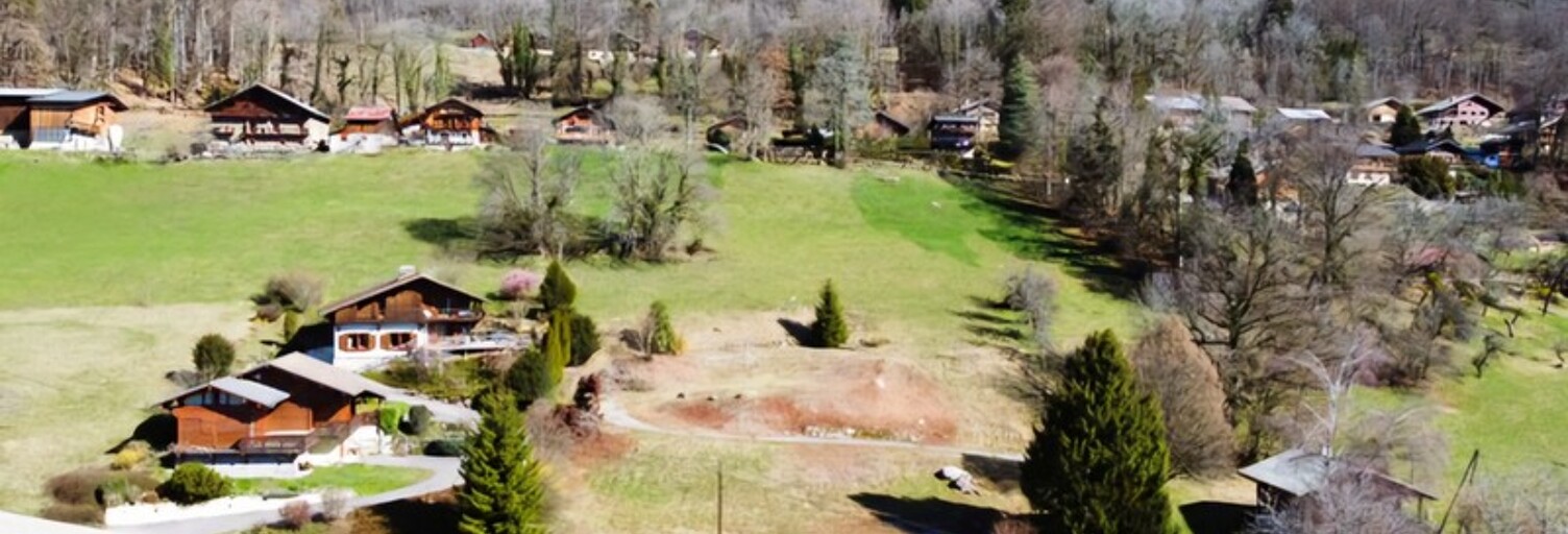 Terrain  4359 m² à vendre à Samoëns (74340)