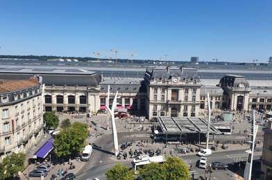 Appartement 3 pièces 1200 €