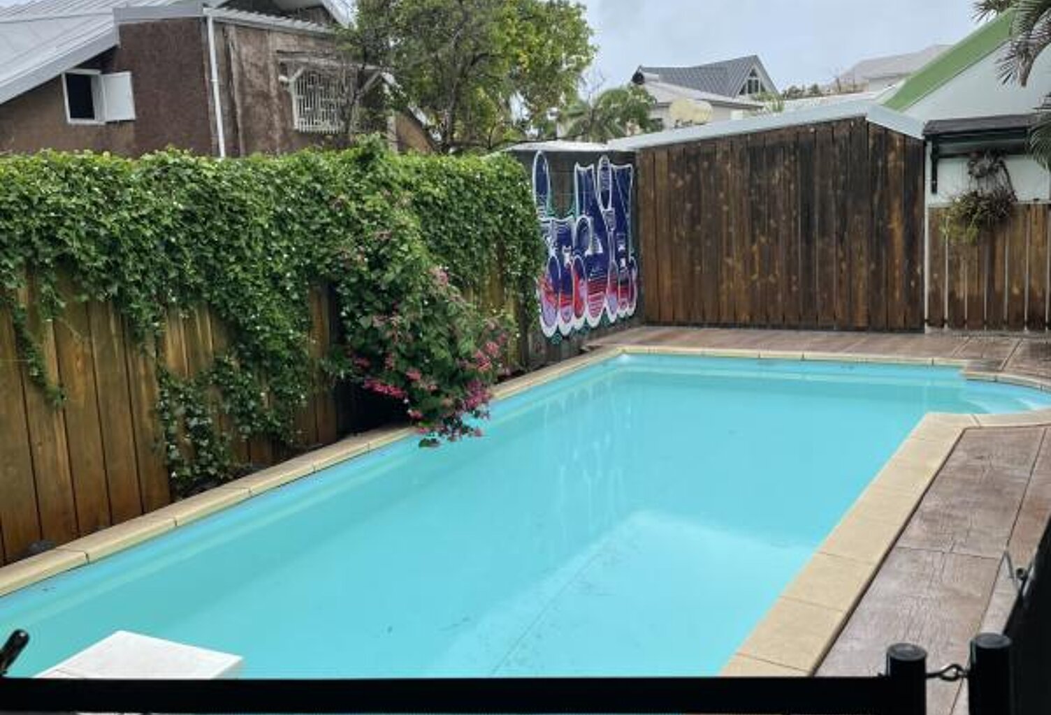 Villa F5 de 129 m2 avec piscine sur Rivière des Pluies — photo 1