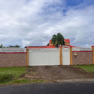 Maison 5 pièces 549000 €