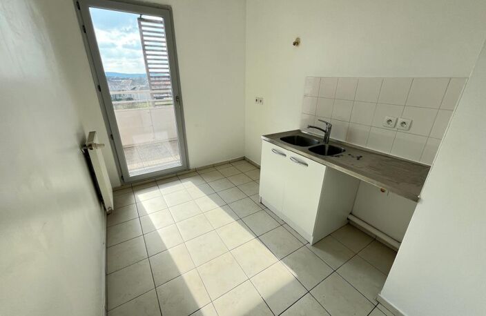 Appartement À Vendre — photo 2
