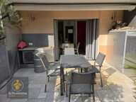 T2 CENTRE LE LAVANDOU — photo 2