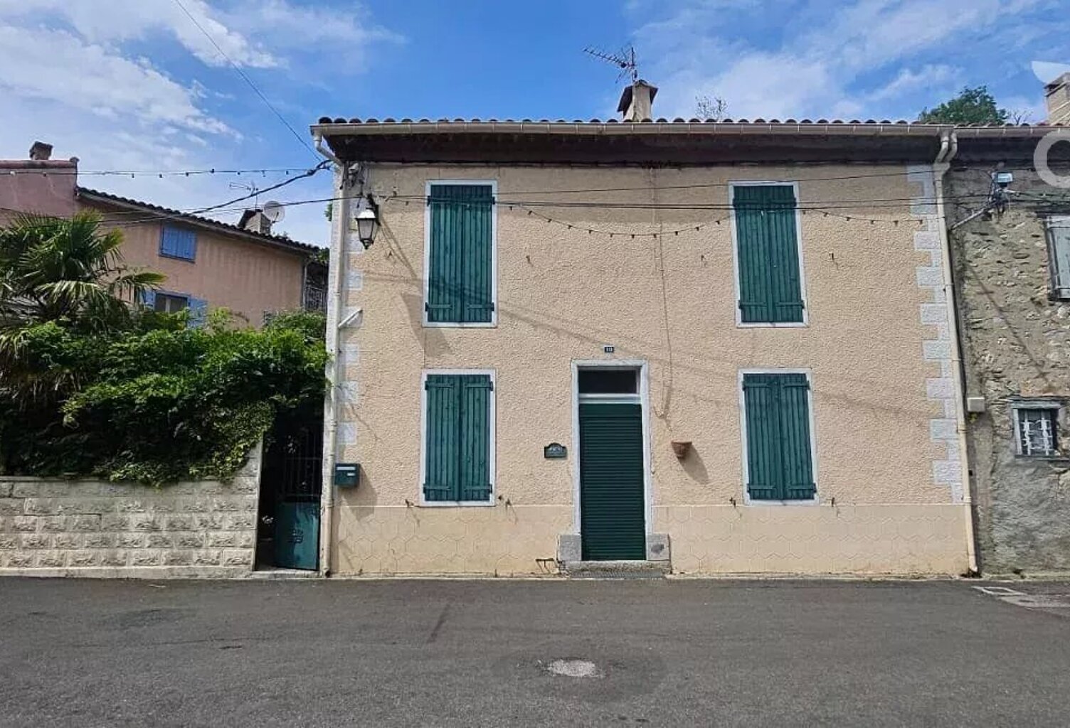Charmante maison de village avec extérieur — photo 1