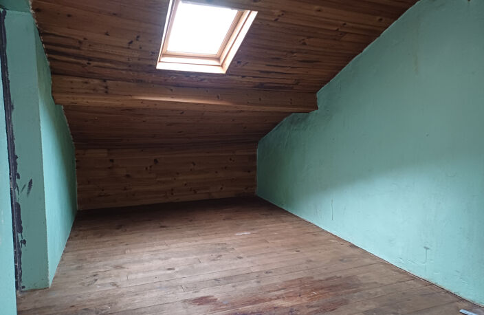 SAINT HILAIRE DES LOGES - Maison 107 m2. — photo 3