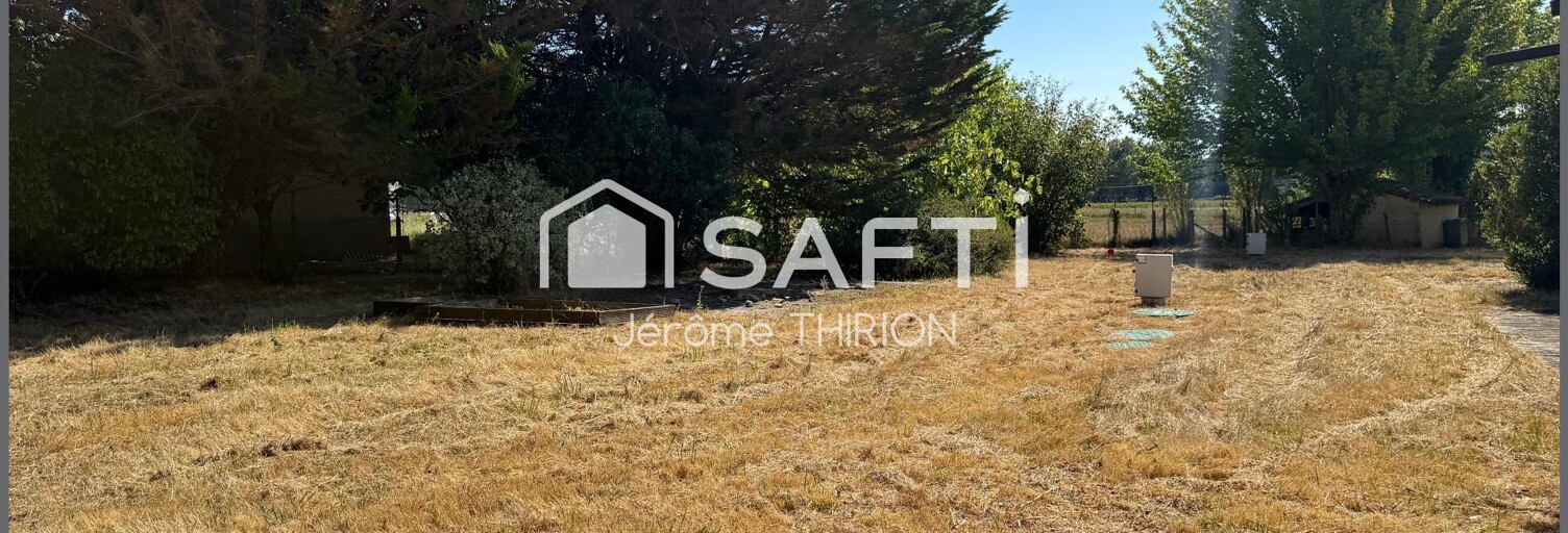Terrain  617 m² à vendre à Saint-Savin (33920)