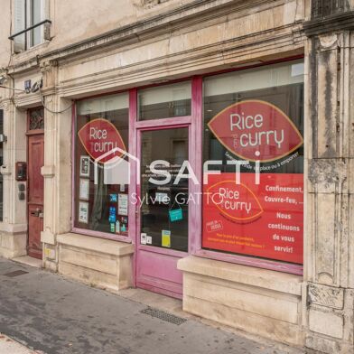 Commerce 2 pièces 160000 €