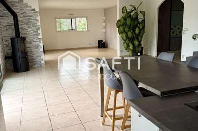 Maison 7 pièces 658000 €