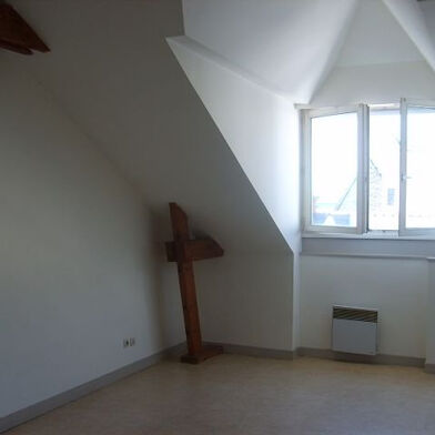 Appartement 2 pièces 566 €