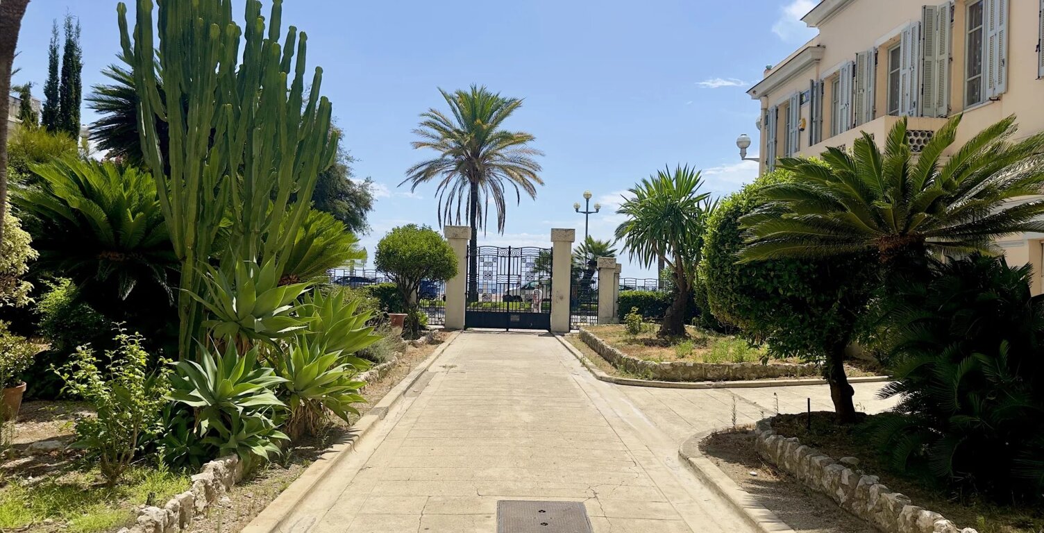 Vente appartement 1 pièce 13 m² Nice (06200) — photo 1