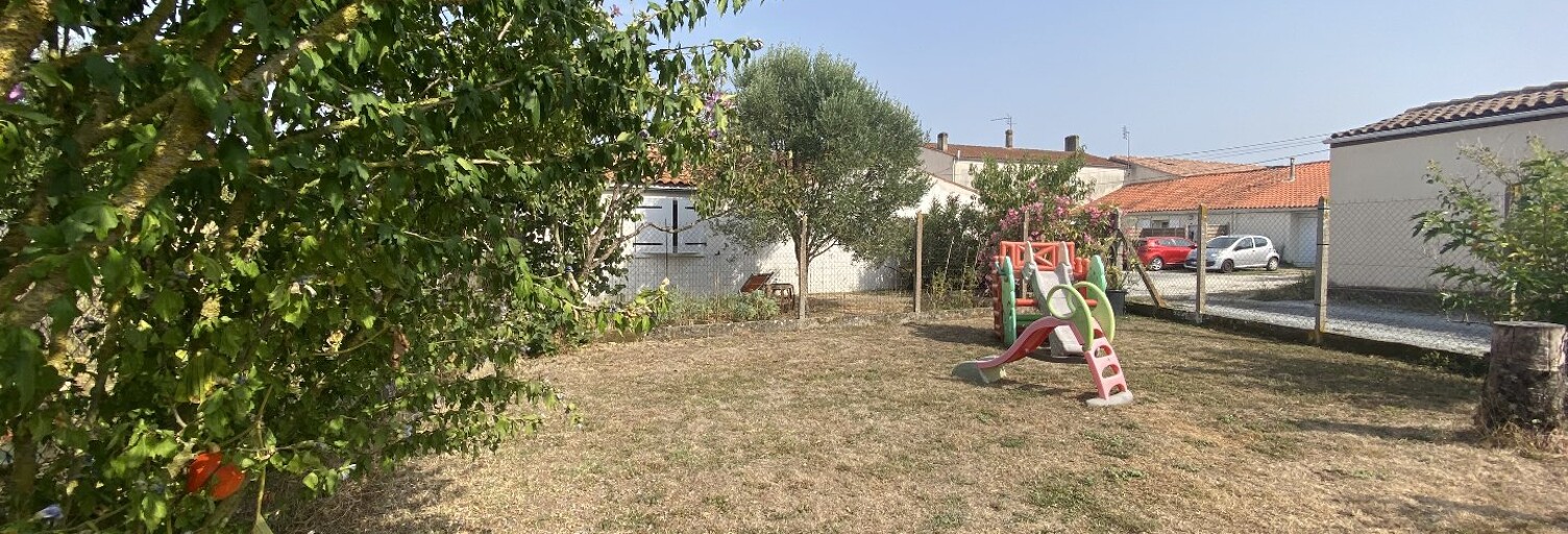 Maison 4 Pièces 88 m² à vendre à Breuil-Magné (17870)