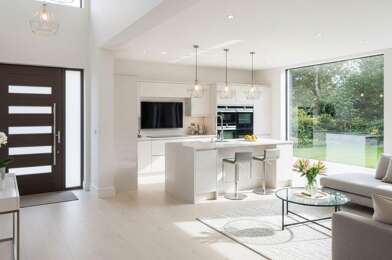 Appartement 5 pièces 302475 €