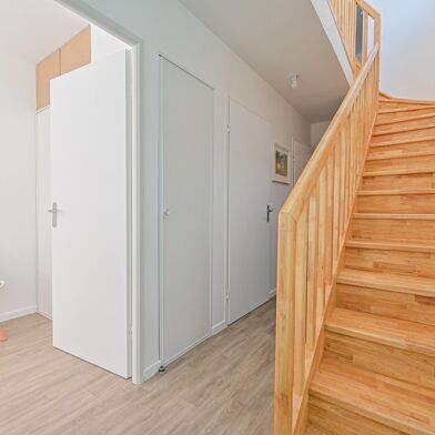 Appartement 4 pièces 360000 €