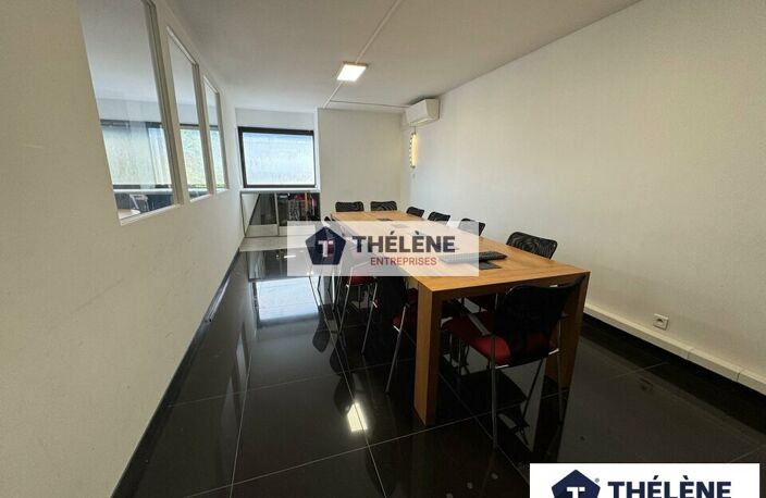 BUREAUX à VENDRE — photo 2