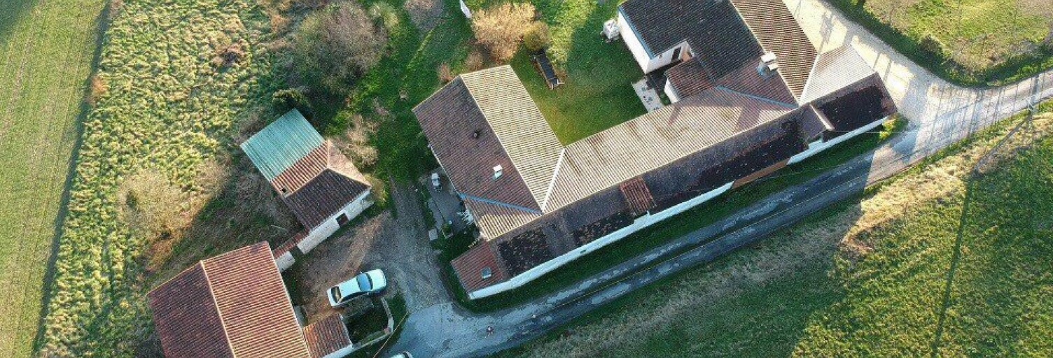 Maison 9 Pièces 195 m² à vendre à Saint-Front-d'Alemps (24460)