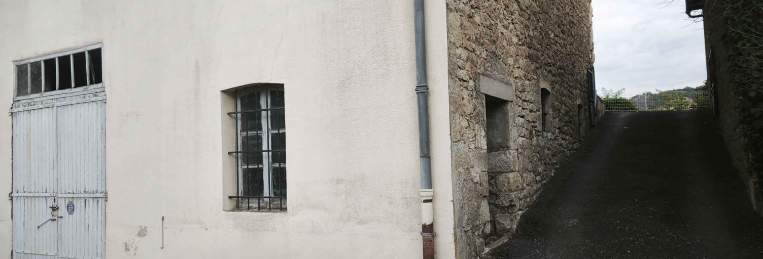 Garage  35 m² à vendre à Espalion (12500)