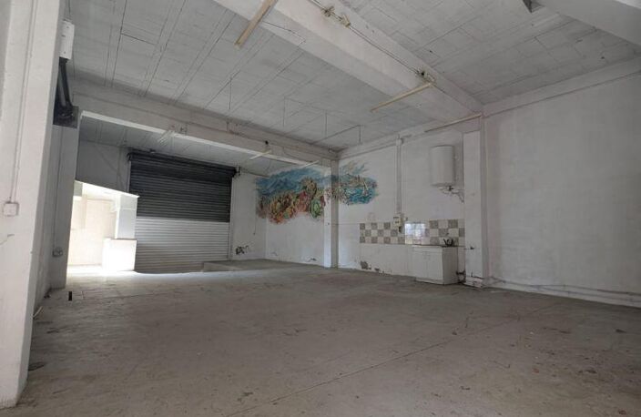 Vente Boutique/Local commercial 230 m&sup2; — photo 4