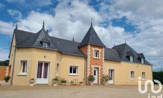 Maison 8 Pièces 243 m² à vendre à Vivy (49680)