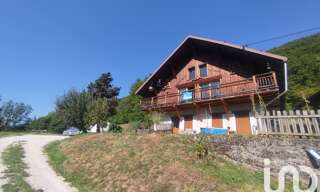 Divers 7 Pièces 180 m² à vendre à Queige (73720)