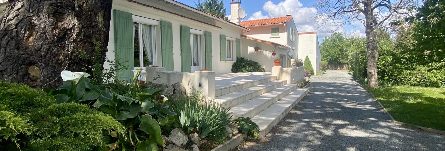 Maison 6 Pièces 168 m² à vendre à L'Éguille (17600)