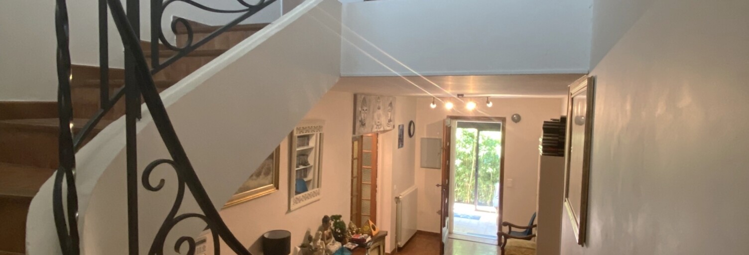 Maison 7 Pièces 155 m² à vendre à L'Isle-sur-la-Sorgue (84800)