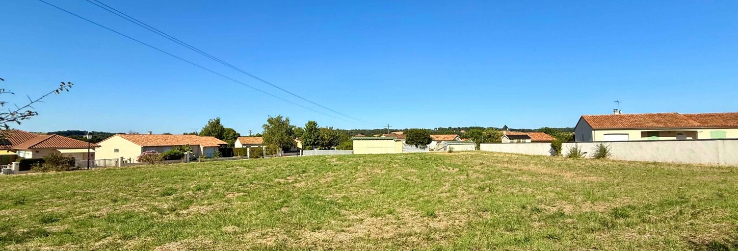 Terrain  2671 m² à vendre à Availles-Limouzine (86460)